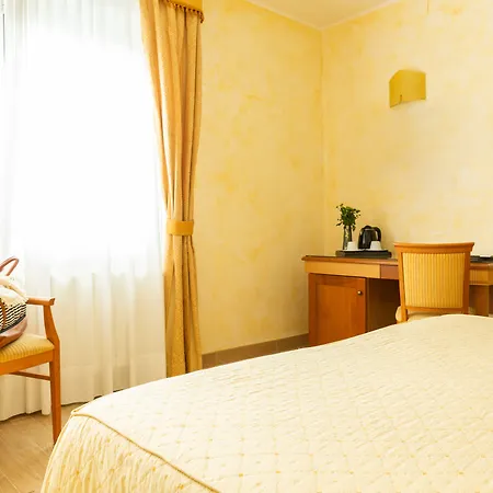 & Venezia 2000 Hotel Benátky – Lido